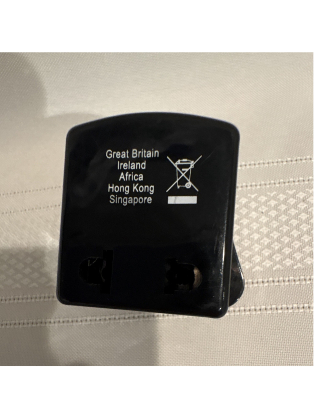 US to UK Plug Adapter, UK 3-Prong Travel Plug for UK Ireland Hong Kong